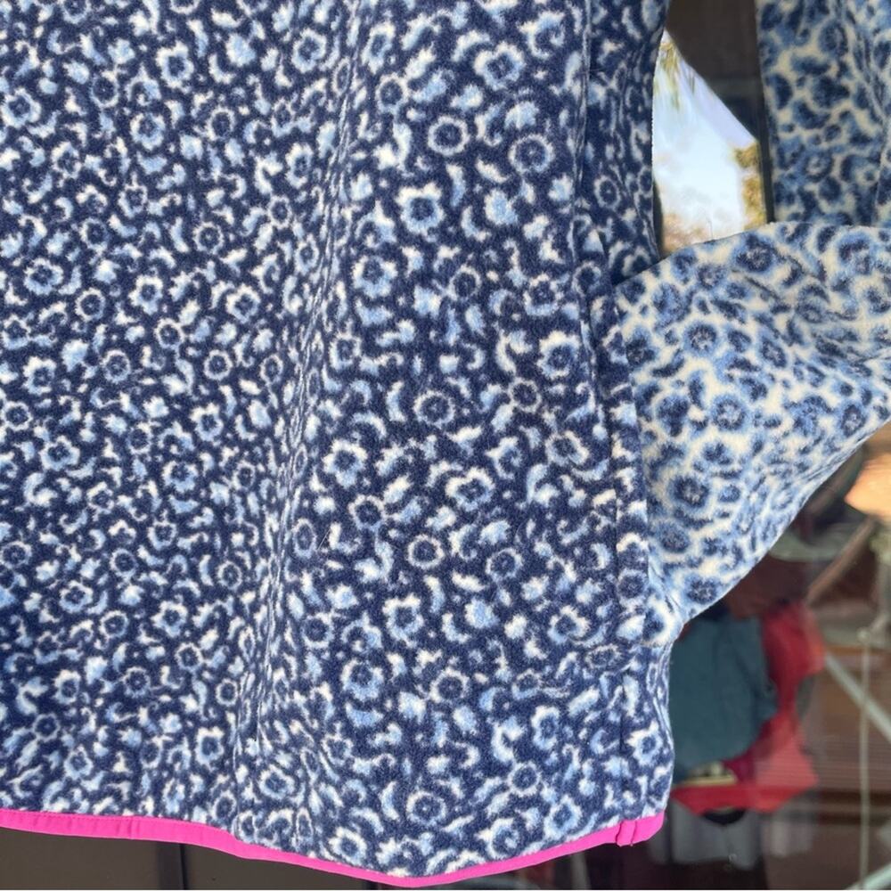 LANDS’ END ~ Blue Floral Color-Block Fleece with Cute Bright Pink Detail ~ Small - Picture 8 of 9